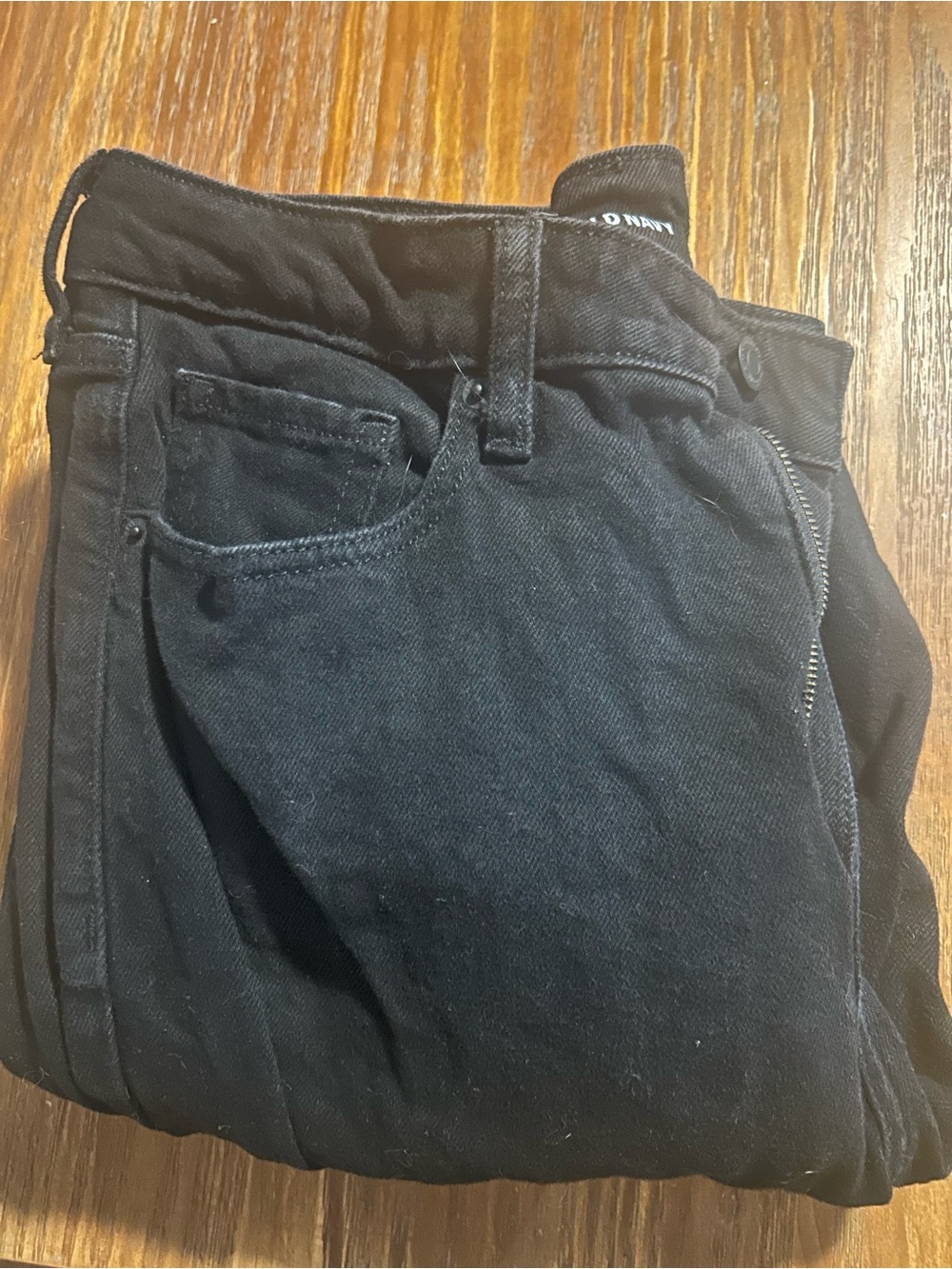 Old Navy High-Rise Straight Jeans in Black